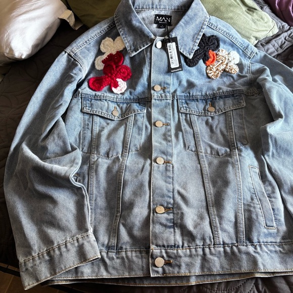 Boohooman Mens Blue Denim Jacket with Floral Embroidery size M - Picture 4 of 4